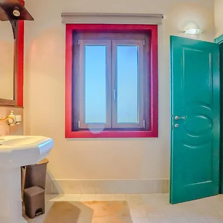 Gambula - Relax And Pool Villa