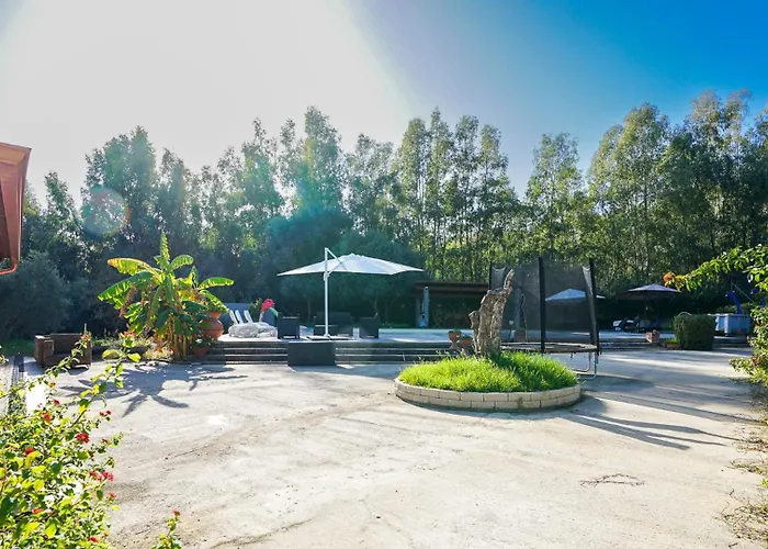 Gambula - Relax And Pool Villa