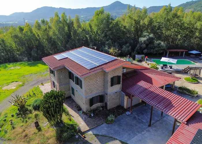 Gambula - Relax And Pool Villa