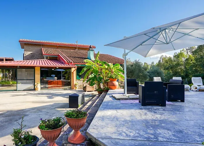 Gambula - Relax And Pool Villa *