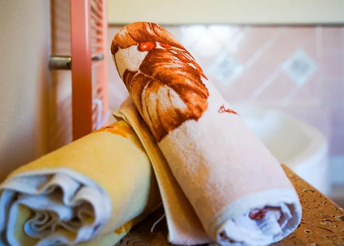 Gambula - Relax And Pool *