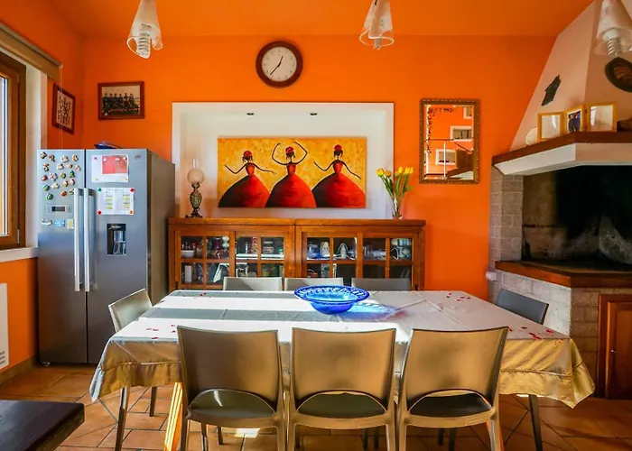 Villa Gambula - Relax And Pool